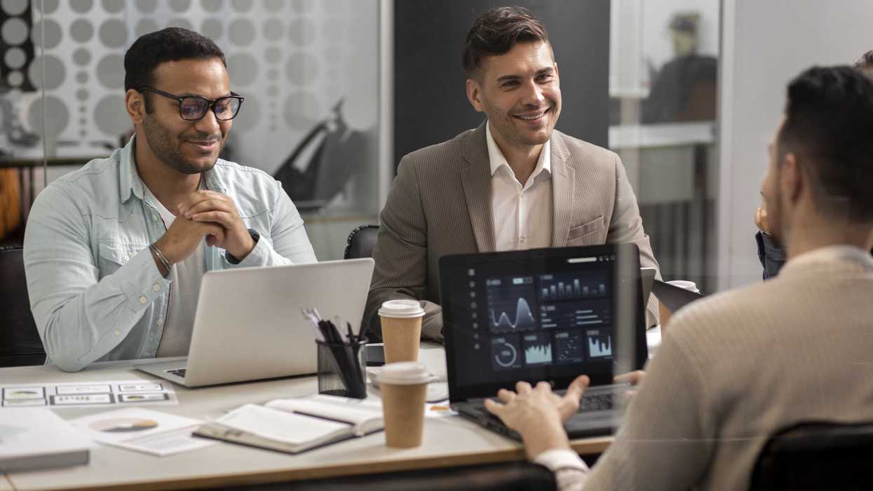 Planejar a tecnologia para 2026: um guia realista para líderes de TI em médias empresas