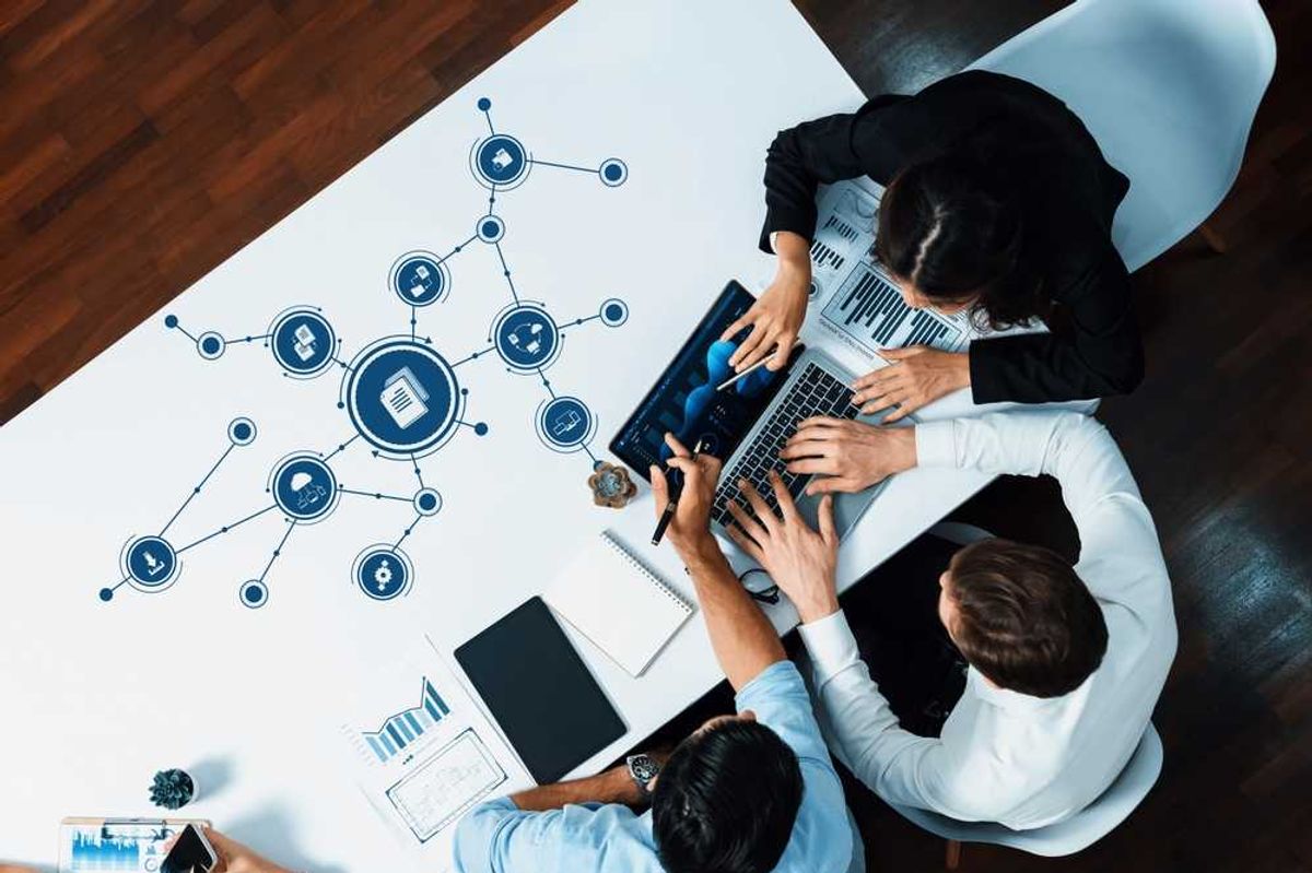 Colaborar melhor: o verdadeiro propósito da automação no trabalho