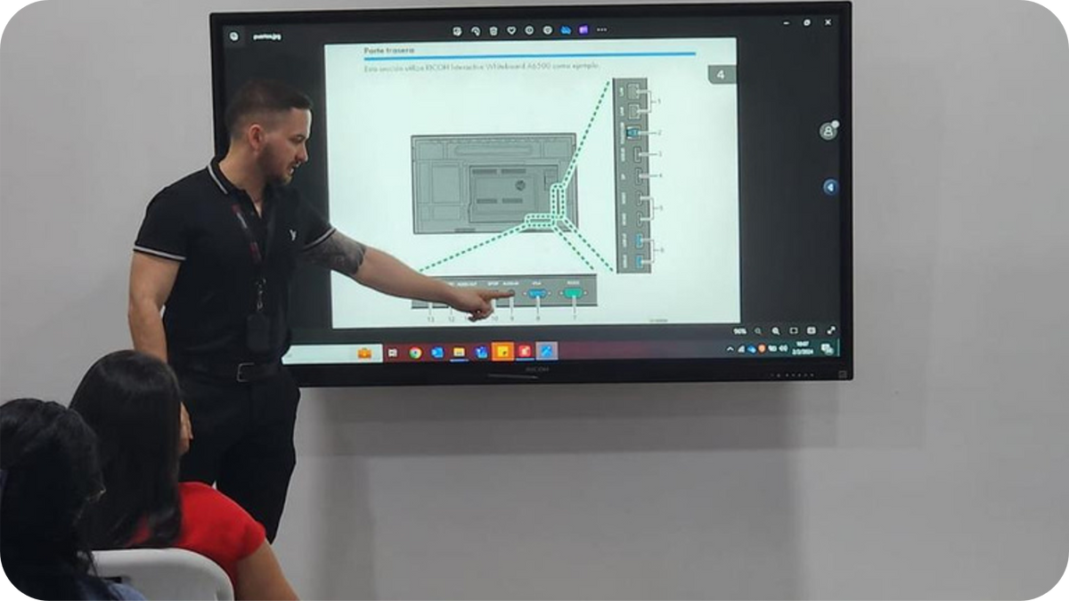 Caso de Éxito: Transformación Digital Educativa en el Complejo Educativo Bilingüe Nueva Esperanza y el Colegio Educativo CIT