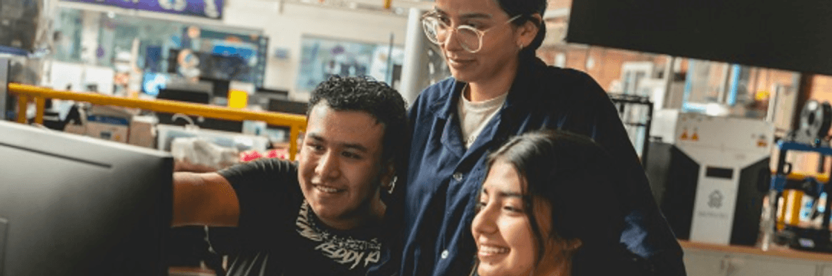 Caso de Éxito: SENA – Formación Técnica para la Industria Gráfica en Colombia