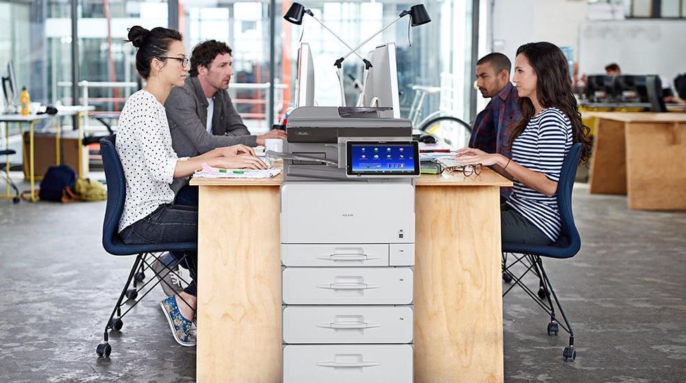 MP C306 Impresora Multifunci\u00f3n L\u00e1ser Color 1