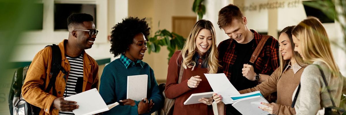 Ofrece una gran experiencia para los estudiantes dentro del Campus.