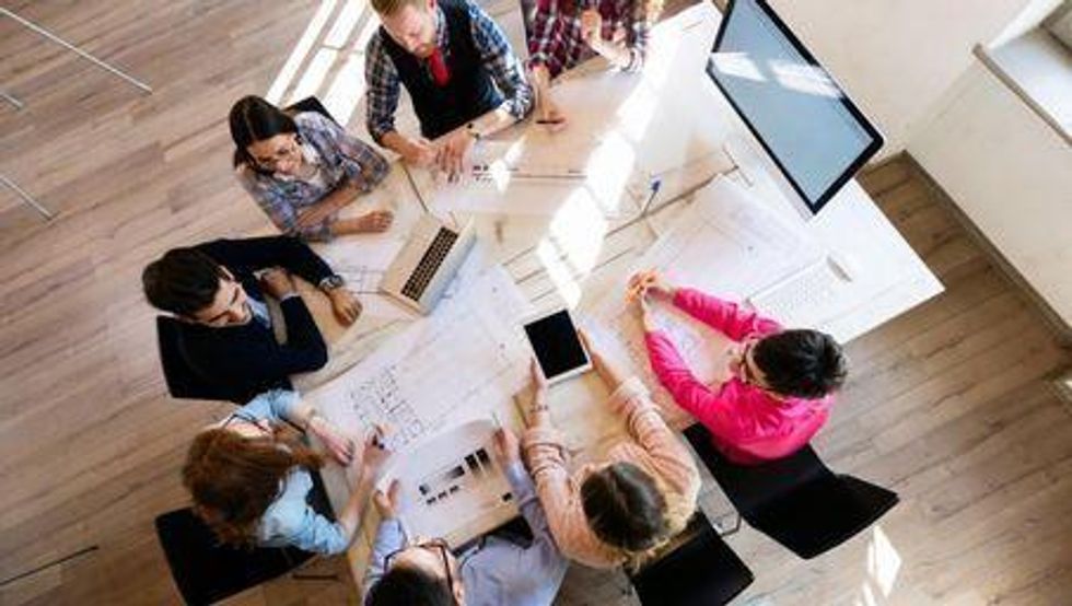 Salas de Videoconfer\u00eancia